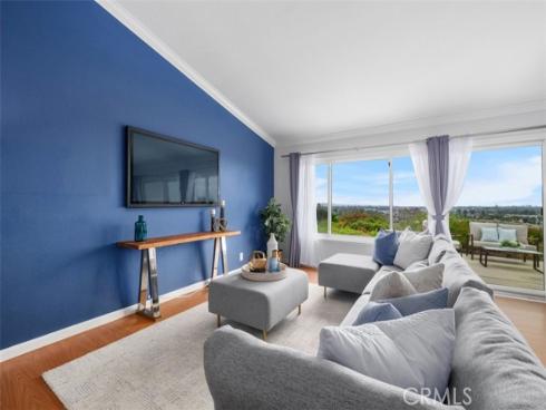 2310 E Orangeview , Orange, CA