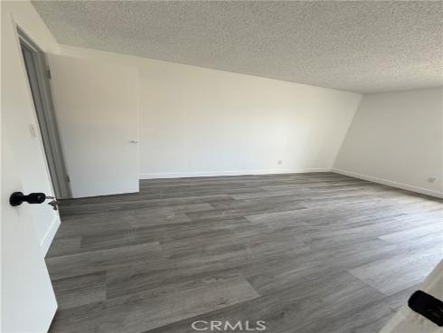 700 West La Veta E4 Avenue, Orange, CA