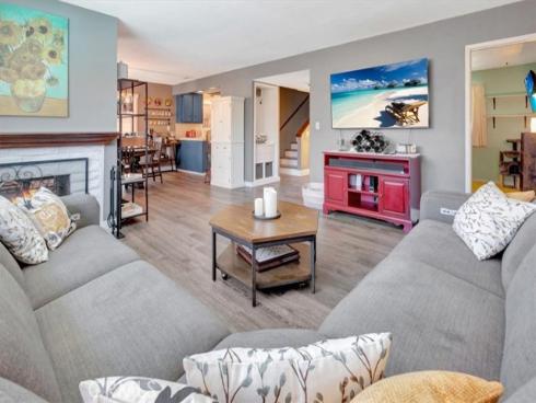 687 N Rick , Orange, CA