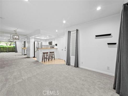 215 S Cross Creek L , Orange, CA