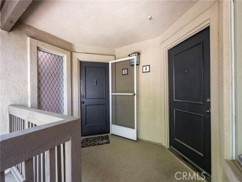 215 S Cross Creek L , Orange, CA