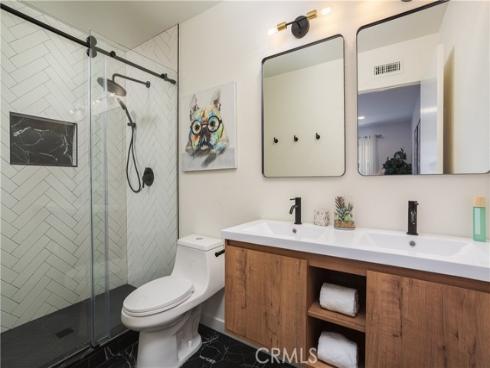 1519 E Van Bibber , Orange, CA