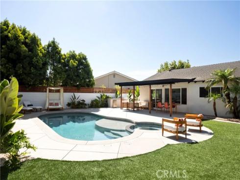 1519 E Van Bibber , Orange, CA