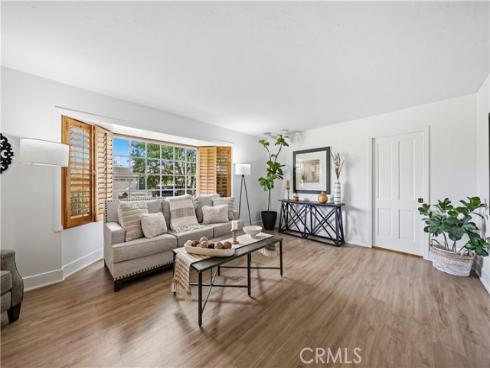 1224 E Orange Grove , Orange, CA