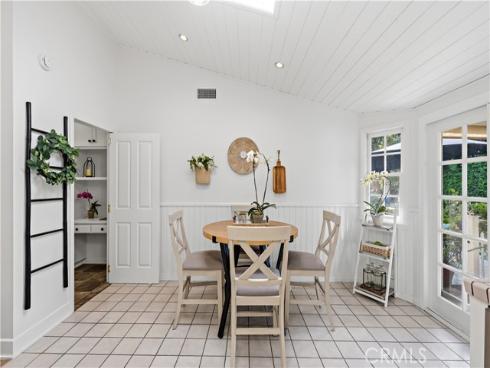 1224 E Orange Grove , Orange, CA