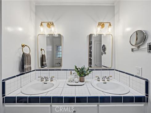 1224 E Orange Grove , Orange, CA