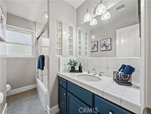 1224 E Orange Grove , Orange, CA