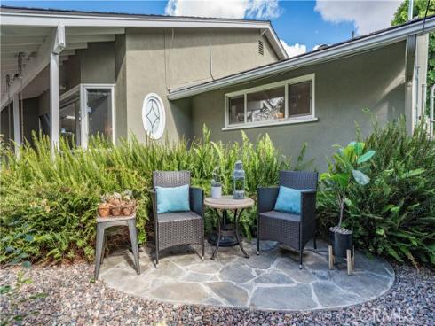 1224 E Orange Grove , Orange, CA