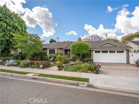 1224 E Orange Grove , Orange, CA
