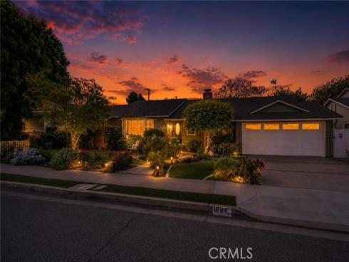 1224 E Orange Grove , Orange, CA