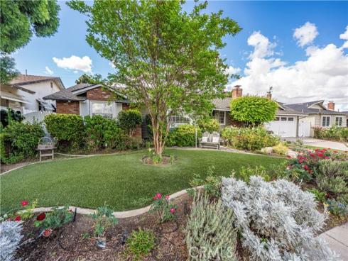 1224 E Orange Grove , Orange, CA