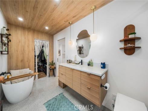 1517 E Riverview , Orange, CA