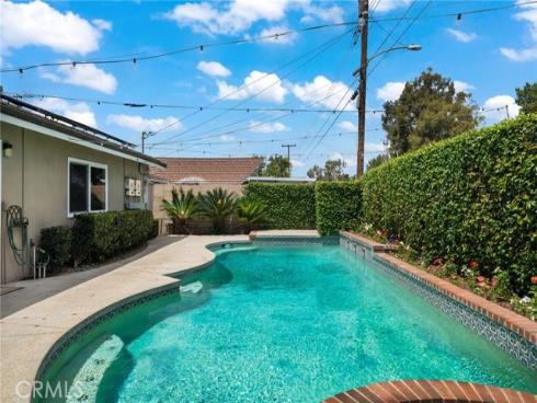 1517 E Riverview , Orange, CA