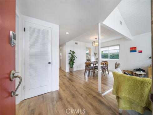 1517 E Riverview , Orange, CA