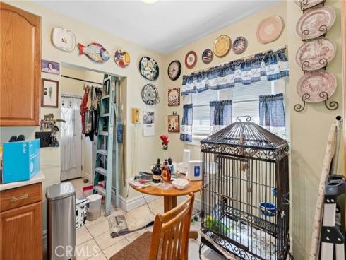 712 E Washington Ave , Orange, CA