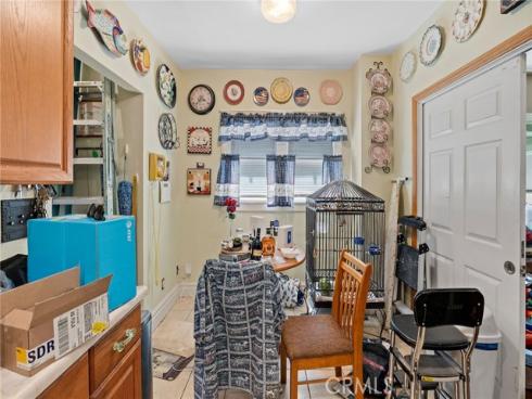 712 E Washington Ave , Orange, CA
