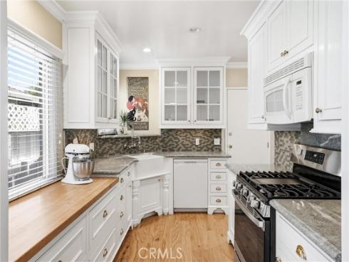 331 E Barkley , Orange, CA
