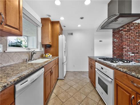 3034 N Westhaven , Orange, CA