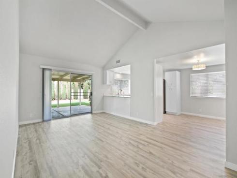 148 N Roth Lane , Orange, CA