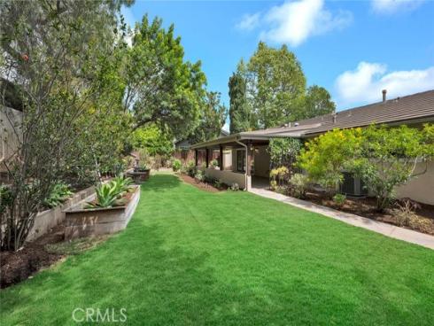 3939 E Lynnwood Avenue, Orange, CA