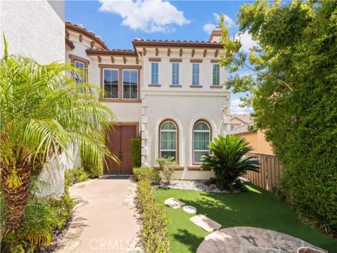 2563 N Falconer  , Orange, CA