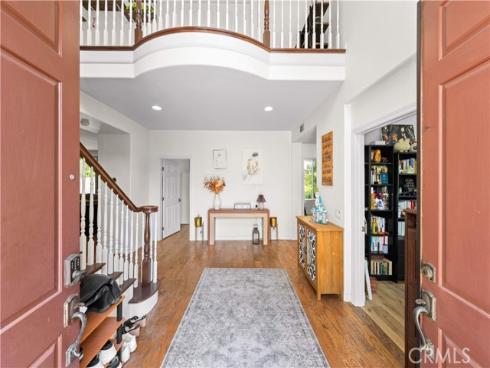 2563 N Falconer  , Orange, CA