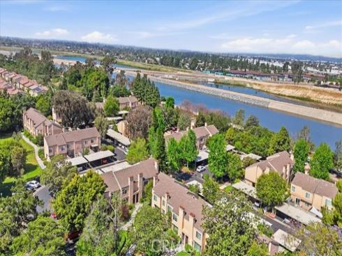 101 W Riverdale 9 , Orange, CA