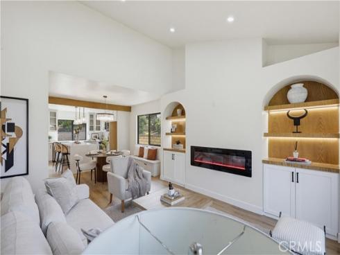155 S Lincoln , Orange, CA