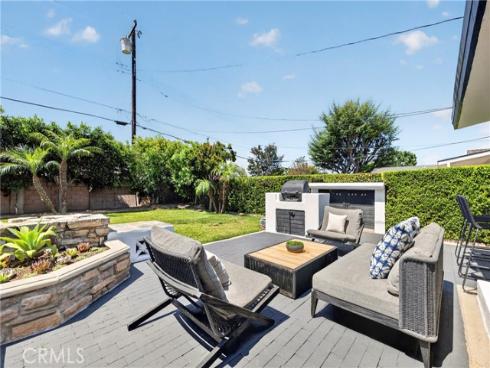 1030 E Oakmont  , Orange, CA