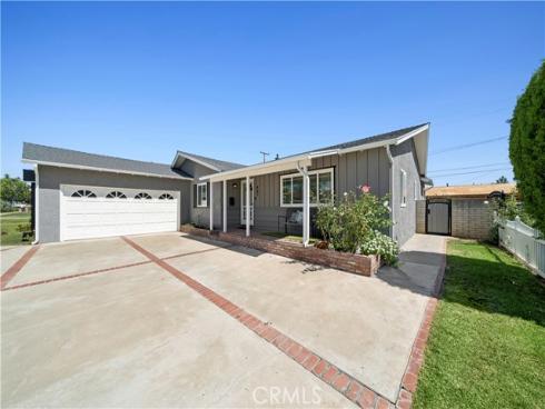 402 E Hoover Avenue, Orange, CA