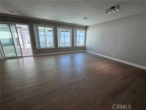 407 N Clinton , Orange, CA