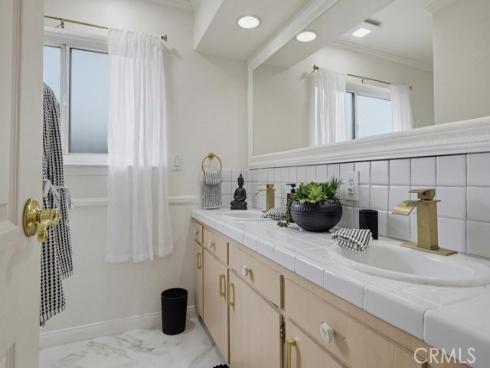 1165 N Harding  , Orange, CA