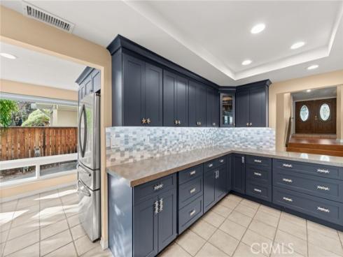 714 N Lemon Hill Trail, Orange, CA