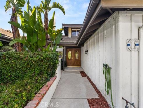 714 N Lemon Hill Trail, Orange, CA