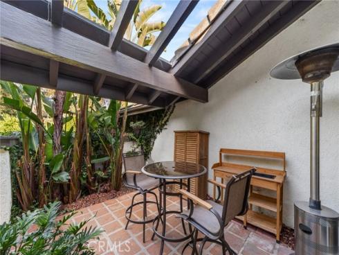 714 N Lemon Hill Trail, Orange, CA
