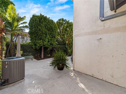 714 N Lemon Hill Trail, Orange, CA