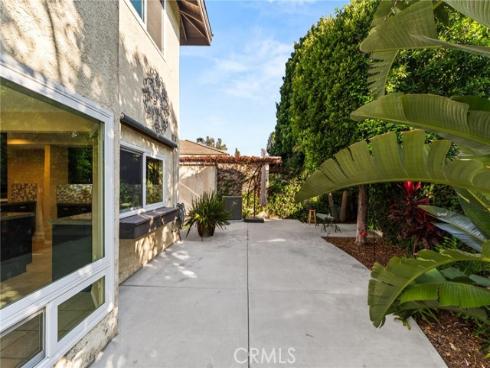 714 N Lemon Hill Trail, Orange, CA