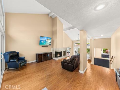 714 N Lemon Hill Trail, Orange, CA
