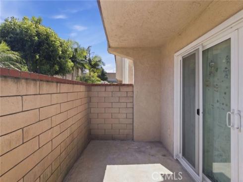 700 W La Veta  , Orange, CA