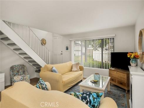700 W Walnut , Orange, CA