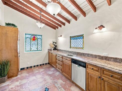 1324 E Chapman , Orange, CA