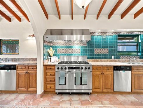 1324 E Chapman , Orange, CA
