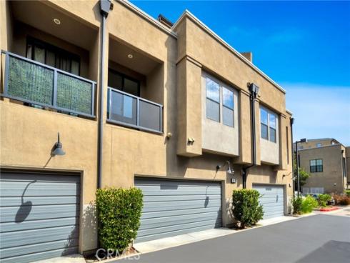 563 W Maple Avenue, Orange, CA