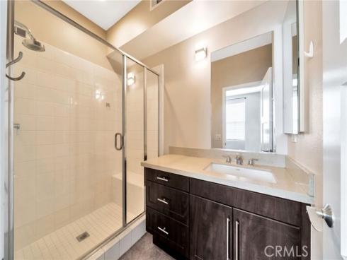 563 W Maple Avenue, Orange, CA
