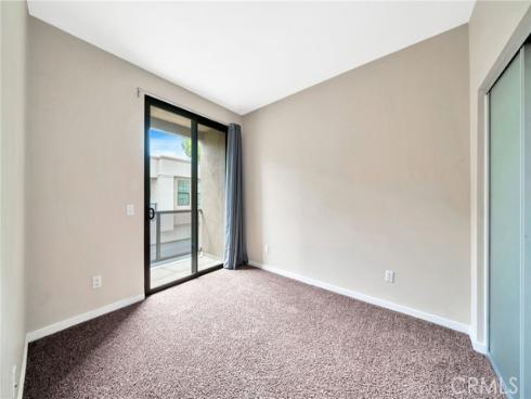 563 W Maple Avenue, Orange, CA