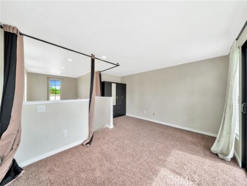 563 W Maple Avenue, Orange, CA