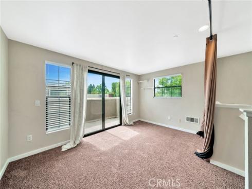 563 W Maple Avenue, Orange, CA