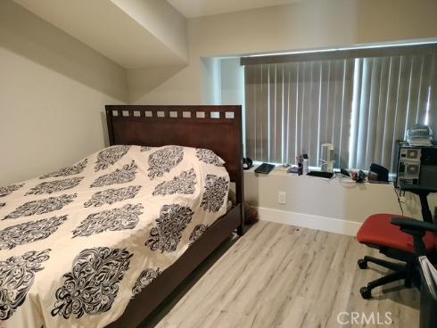 121 E Chestnut , Orange, CA