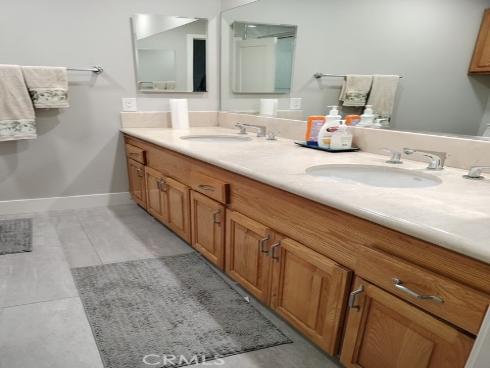 121 E Chestnut , Orange, CA