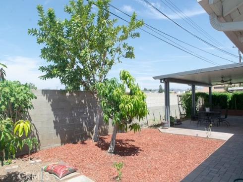 121 E Chestnut , Orange, CA
